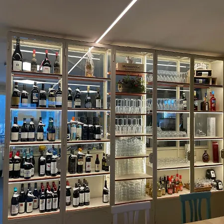 Hotell Laghetto Prato Nevoso