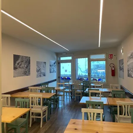 ホテル Laghetto 3*