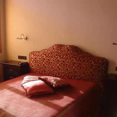 Laghetto ホテル 3*