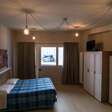 ホテル Laghetto 3*