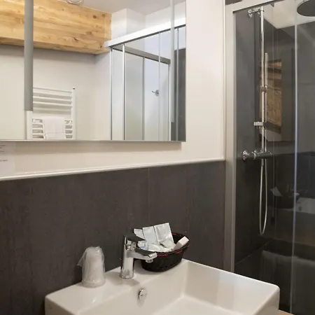 Laghetto プラート・ネヴォソ