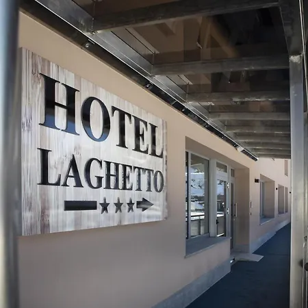 Laghetto ホテル